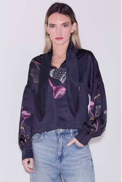 Ciebon Engineer Print Blouse