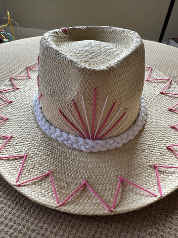 Tipsy Threads Amelia Islands Hat