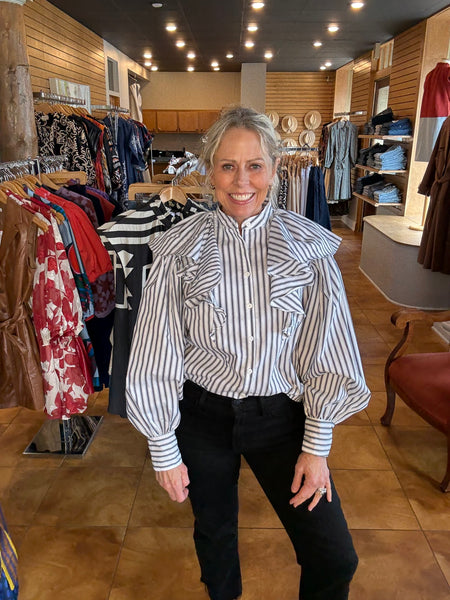 FRNCH Achilles Shirt