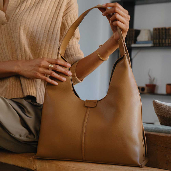 Melie Bianco Carmen [beige]
