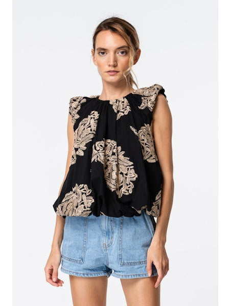 Ciebon Embroidered Short