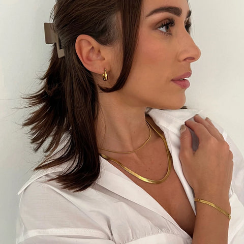 Ellie Vail Anastasia Huggie Hoop Earring