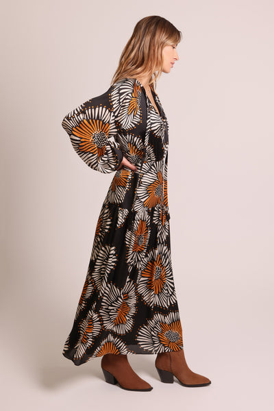 Traffic People Holding On Blame Dress