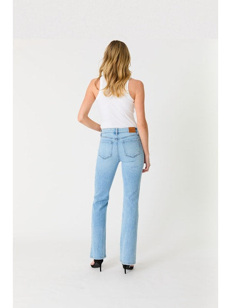 Level 99 Colby Bootcut in Hint of Blue
