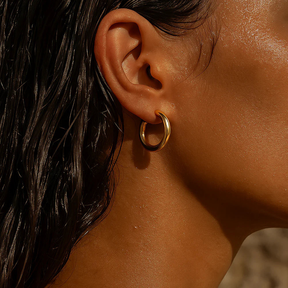 Ellie Vail Flora Medium Hoop Earring