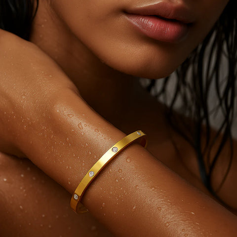 Ellie Vail Jordyn Bangle Bracelet