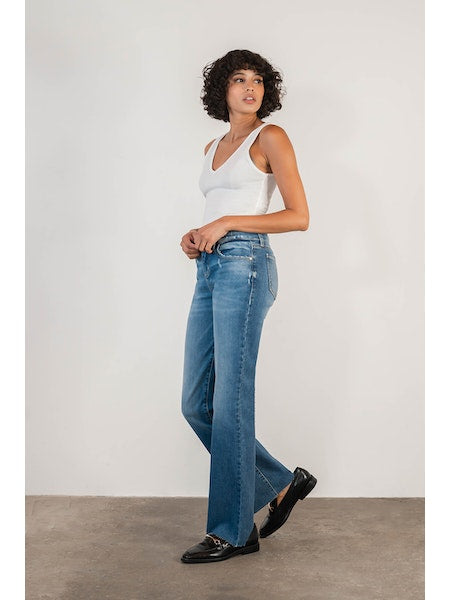 Level 99 Elle 80’s Bootcut in Enchant